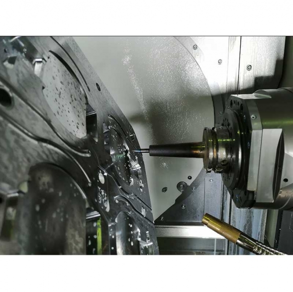  5 axes continuous machining center for Mold & Dies